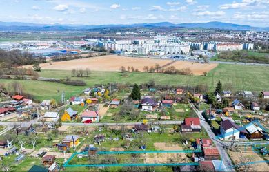 Chatka so záhradou v Záhradkárskej osade Zvolen pod Strážou