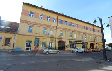 Nadrozmerný byt na predaj v centre mesta, ul.Moyzesova, Liptovský Mikuláš