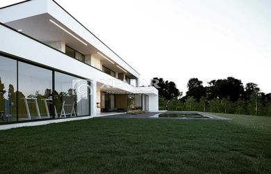 PREDAJ | Stavebný pozemok | POD SUCHÝM VRCHOM | Banská Bystrica