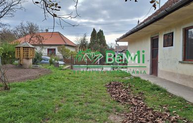 Dve rodinné domy v obci Kéked za 77000,-- PREDAJ