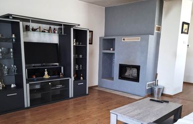 VYNIKAJÚCA LOKALITA ... PRIESTRANNÝ DOM ... POZEMOK 6,7á ... GARÁŽ