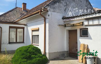 Domov pre vašu rodinu: 4-izbový dom v tichej lokalite - Veľké Úľany