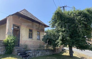 Výhodný predaj pozemku so stavbou – Hontianske Trsťany