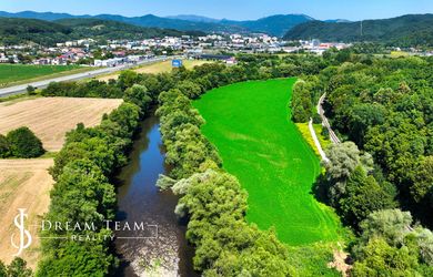 Investičný pozemok 5500m2 Banská Bystrica - Iliaš