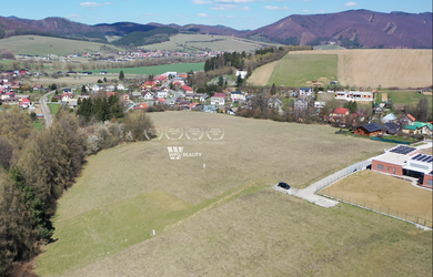 Stavebný pozemok (918 m2) - Kľače pri Rajci