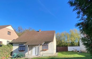 Na predaj 3 izbový rodinný dom Koválov (okr. Senica).