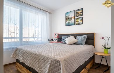 PRENÁJOM: 2 izbový byt, parkovanie, Košice-centrum,  Strojárenská 11F