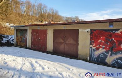 VÝRAZNÁ ZĽAVA - na predaj garáž v Banskej Bystrici