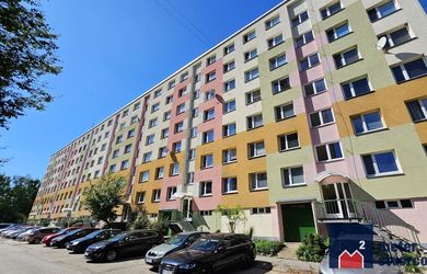 SÚRNE HĽADÁM PRE KONKRÉTNEHO KLIENTA 3 IZBOVÝ BYT - Solinky, Žilina