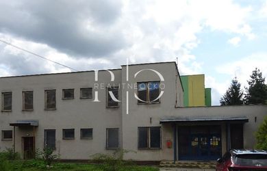 Na predaj samostatne stojaca budova - Lubeník