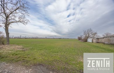 Investičný slnečný pozemok v obci Jatov (okres Nové Zámky)