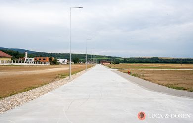 Na predaj | Stavebný pozemok | IBV Lúka | 807,5m²