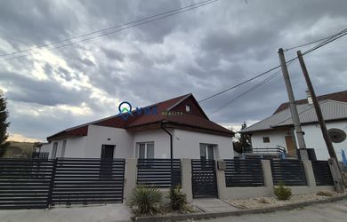 PRIESTRANNÝ RODINNÝ DOM PO REKONŠTRUKCII, KOŠICE-KOŠICKÁ NOVÁ VES