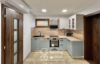 Na prenájom krásny, zariadený 3-izbový byt so záhradou v obci Kolta