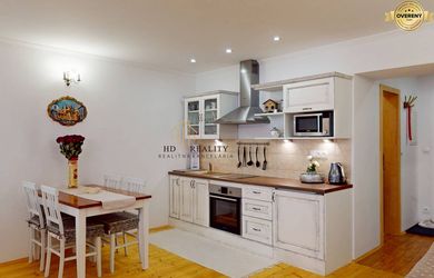 HD REALITY, Predaj, apartmán v centre Banskej Štiavnice