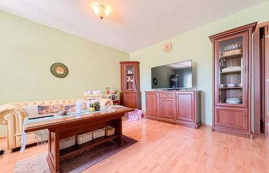 33Reality | Na predaj priestranný a slnečný 3-izbový byt s balkónom v Dunajskej Strede!