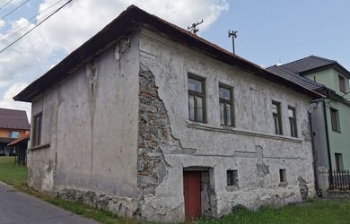 Predaj staršieho rodinného domu  v meste Veľký Krtíš
