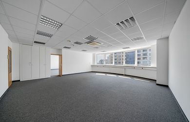 Kancelária 200 m2, Bratislava - Ružinov