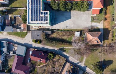 PNORF – Rodinný dom s investičným potenciálom | 639 m² | centrum Šulekovo – Školská ul.