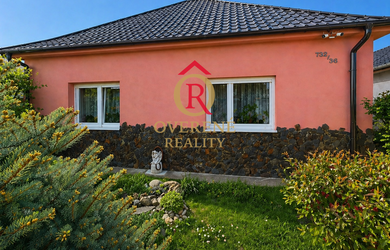 NOVÁ CENA!  Na predaj rodinný dom po rekonštrukcii, 2 bytové jednotky – Jelka D730ZL