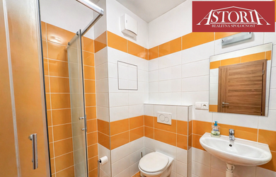 Bright 1-room Apartment with Terrace | Walking Distance to City Centre | Martin