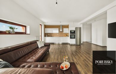PORUBSKY | Takmer 100 m² svetlého 3-izbového bytu s terasou a balkónom v Chorvátskom Grobe
