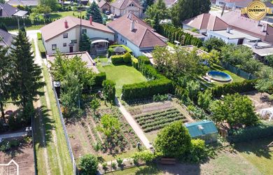 PREDAJ 6-IZBOVÝ DVOJGENERAČNÝ RD (s fotkami) - VODERADY 1130 M²