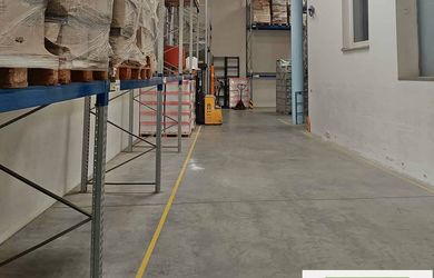 Na prenájom 1300 m2 skladovo-administratívny objekt Banská Bystrica