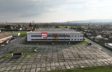 Predaj výrobnej haly vo Vinosadoch