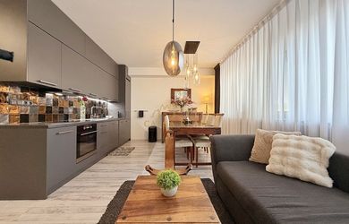 Krásny štýlový 2-izbový byt s loggiou, klimatizáciou a parkovacím miestom | Učňovská, Košice – Šaca