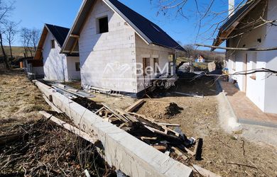 Predaj, moderný 3 izbový rodinný dom - Počúvadlo (005-12-ZOLAa)