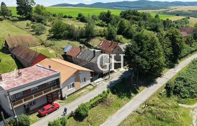 VYŠNÝ MEDZEV | Rodinný dom s potenciálom a rozľahlým pozemkom 1 570 m²