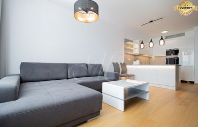 METROPOLITAN |  Štýlový 2i byt s lodžiou v SKYPARKU