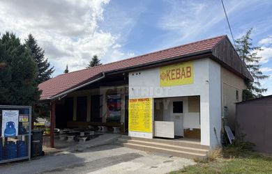 Podnikajte alebo bývajte – tehlový dom len pár minút od Dudiniec.