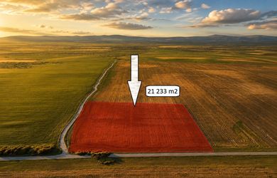 Rozľahlá orná pôda pv k. ú. Borský Svätý Jur – ideálny tvar a prístup