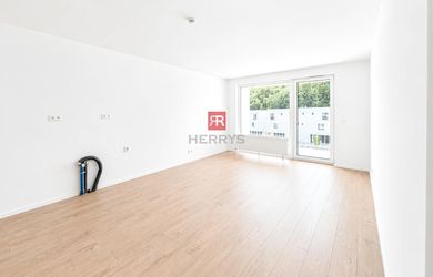 HERRYS - Na predaj 1,5 kk apartmán v projekte AGÁTY v Dúbravke s bazénom a bezbariérovým riešením