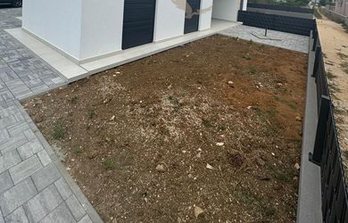 Apartmán so strešnou terasou len 100m od pieskovej pláže