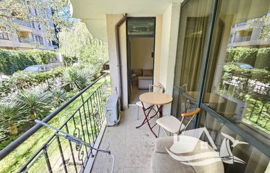 Skvělá investiční příležitost! Zařízený apartmán 2+kk jen 500 metrů od moře