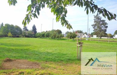 PREDAJ stavebný pozemok pre komerčné účely 3940 m² Rybany