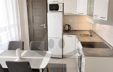 Bývajte kúsok od centra mesta - na prenájom 3 izbový byt