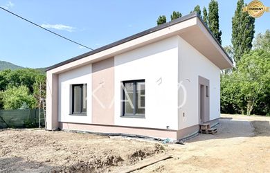 Novostavba moderného 4i rodinného domu v Štitároch