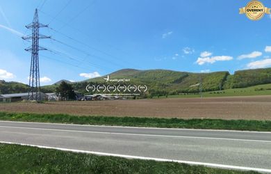 Investičná orná pôda 1 583 m² v Smoleniciach