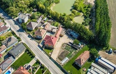 PLUS REALITY | Rekreačný areál s jazerom – atraktívna investičná príležitosť v obci Trstená na Ostrove na predaj !