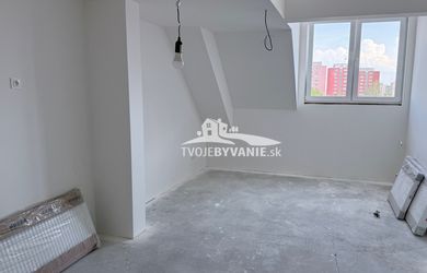 3 izbový byt s loggiou a mezonetom KVP Grunt č. 10