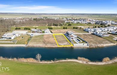 PRIAMY VSTUP DO JAZERA l Lukratívny stavebný pozemok l GREEN RESIDENCE Hrubá Borša