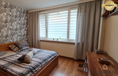 SLOVREAL - na predaj 3i byt Levice, 74m2